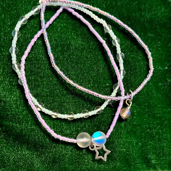 Handmade bracelets - Picture 1 of 1